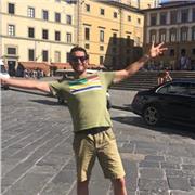 Sono una persona corretta incensurato che ho vissuto 16 anni in Messico lavorando e come cuoco dialogando con i miei subordinati